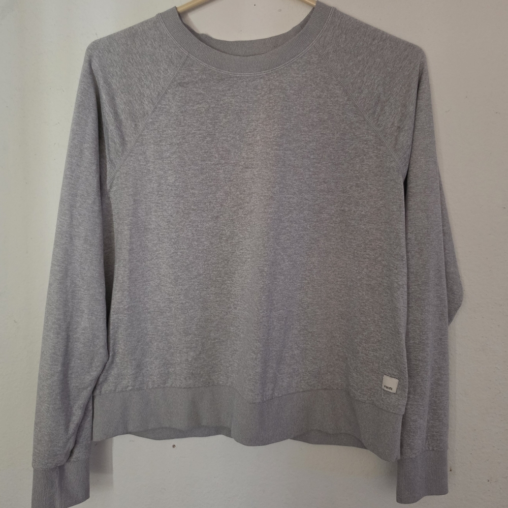 Vuori women's long-sleeve Halo crewneck pullover sweater Small